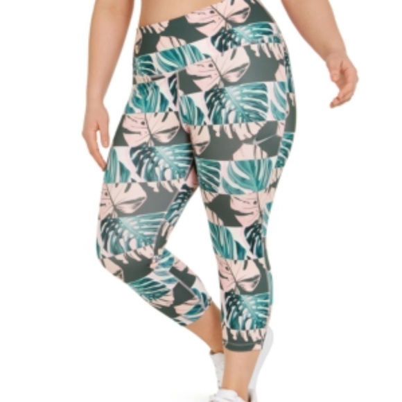 NWT Nike Fast Crop Running Tights Athletic Leggings Palm Leaves Size 2X - Picture 1 of 8